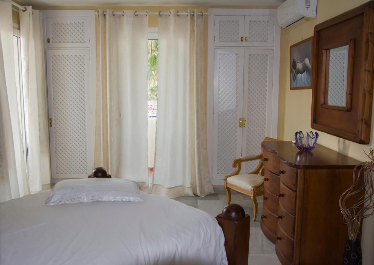 Magnificent Port-Beach 5* Luxury Residence Benalmádena Εξωτερικό φωτογραφία