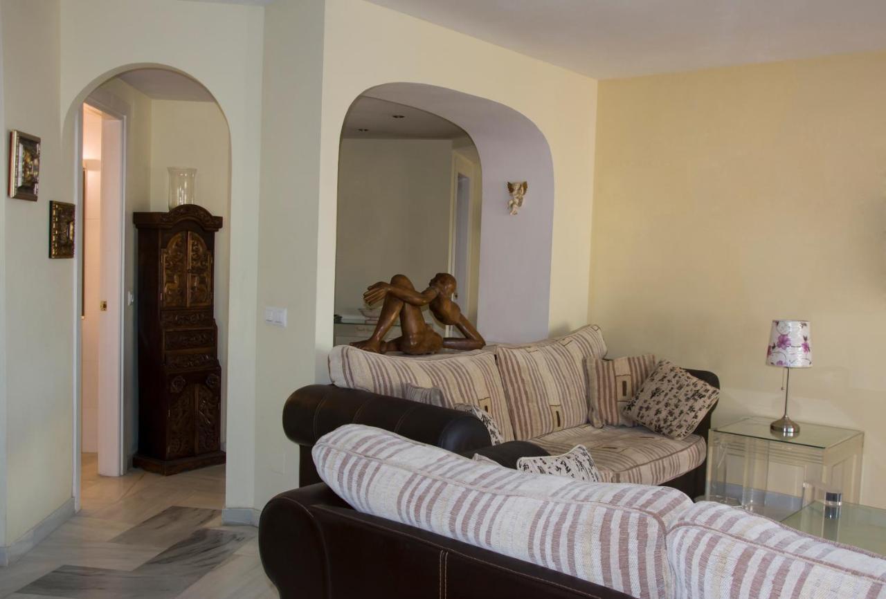 Magnificent Port-Beach 5* Luxury Residence Benalmádena Εξωτερικό φωτογραφία